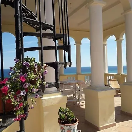 Giuseppina Miramare Semesterbostad *