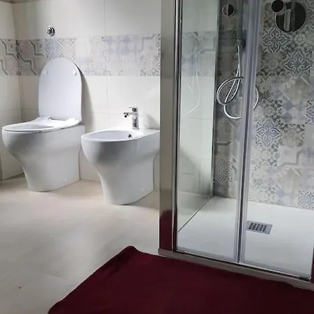 Giuseppina Miramare San Menaio