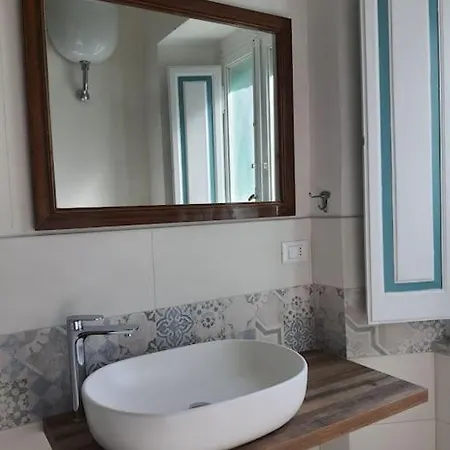 Giuseppina Miramare Semesterbostad