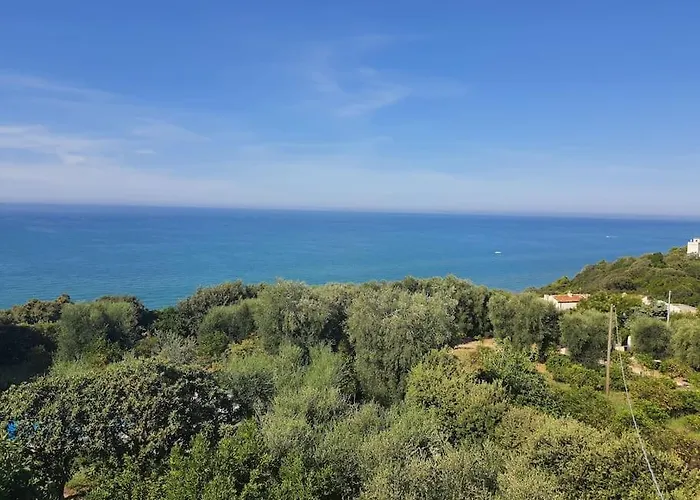 Giuseppina Miramare San Menaio