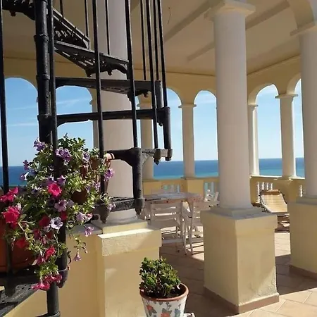 Giuseppina Miramare Tatil Evi *